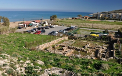 &Alpha;&mu;&nu;&iota;&sigma;ό&sigmaf;